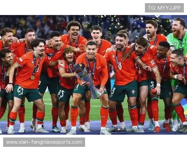 葡萄牙足球明星扑克牌合集 精彩瞬间与传奇球员共舞