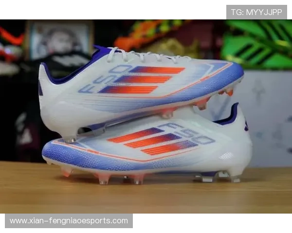 足球场上明星球员专用鞋款揭秘你不知道的球星鞋背后故事