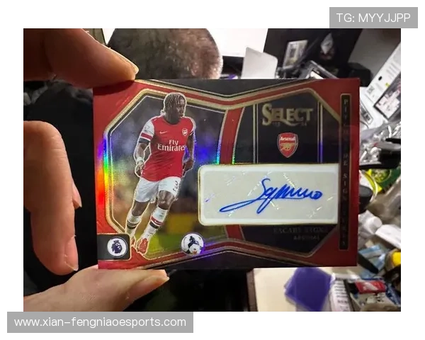 足球球星卡爆款潮流来袭 追逐限量版卡片收藏热潮揭秘 足球球星卡爆款潮流来袭 追逐限量版卡片收藏热潮揭秘