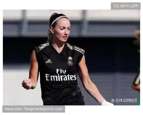 足球界最美女球星TOP10盘点 足球界最美女球星TOP10盘点
