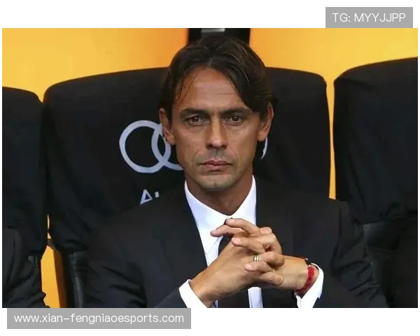 踢足球砸玻璃的球星引发争议 赛场意外背后的故事揭秘 踢足球砸玻璃的球星引发争议 赛场意外背后的故事揭秘